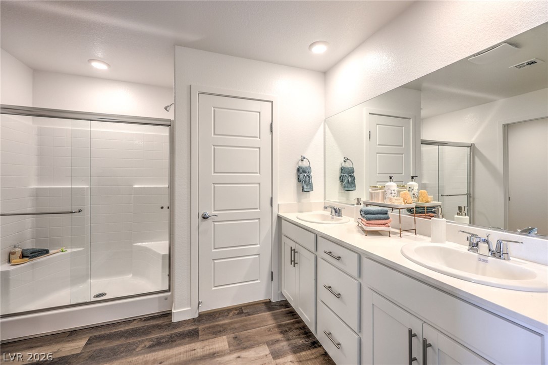 904 Alethea River Ave Avenue North Las Vegas NV 89084