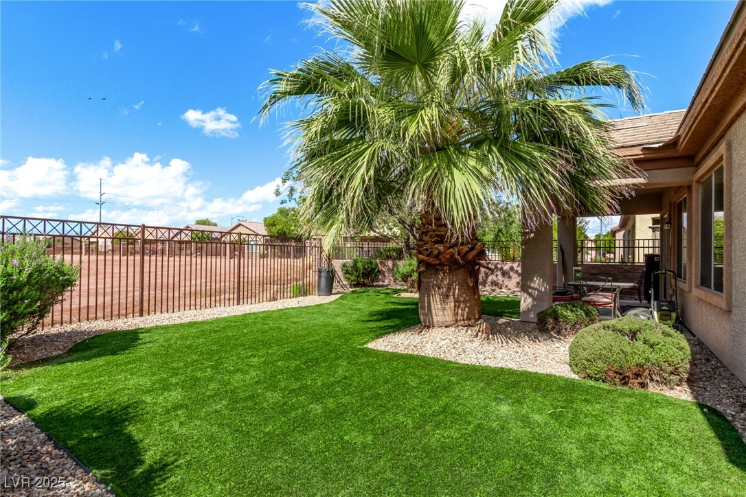 3447 Halter Drive Las Vegas NV 89122
