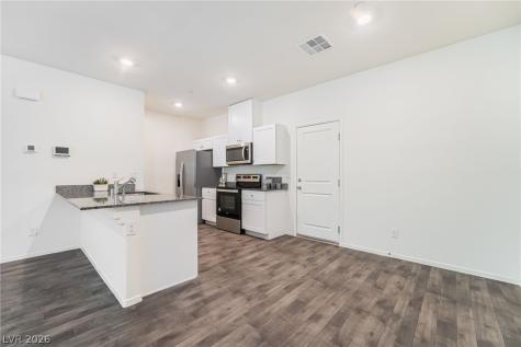 7483 Coastal Ledge Street Las Vegas NV 89139