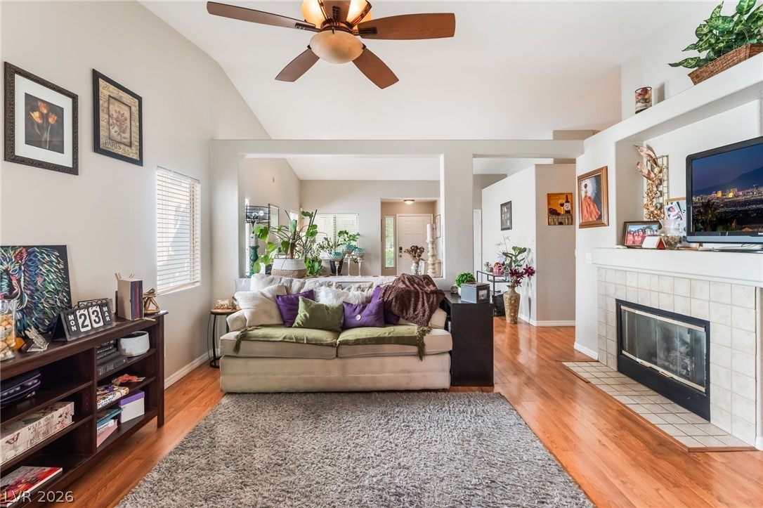 8092 Desert Cloud Avenue Las Vegas NV 89131