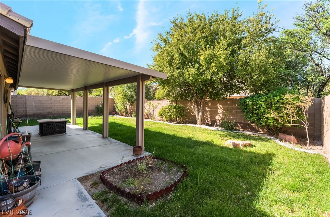 8092 Desert Cloud Avenue Las Vegas NV 89131