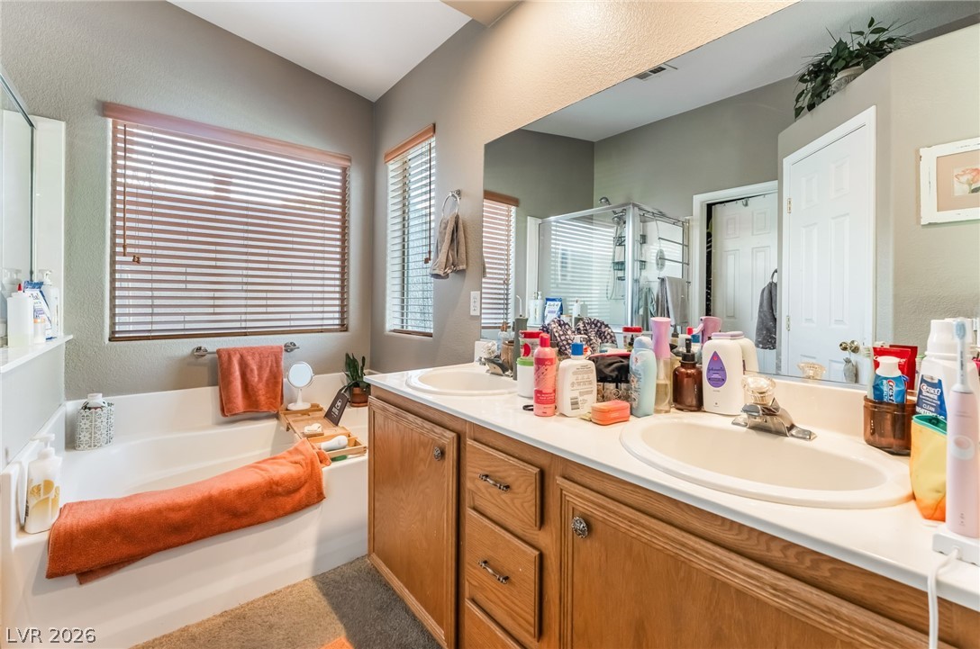 8092 Desert Cloud Avenue Las Vegas NV 89131
