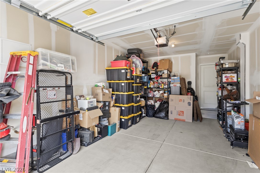 2554 Petunia Garden Avenue North Las Vegas NV 89081