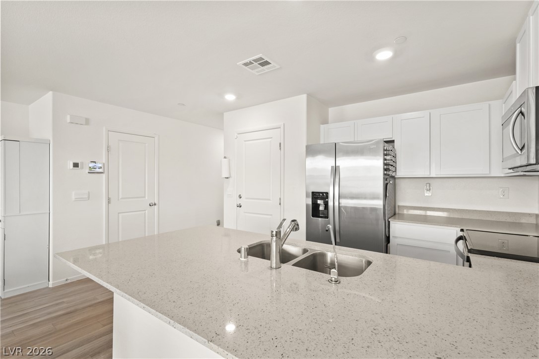 2554 Petunia Garden Avenue North Las Vegas NV 89081