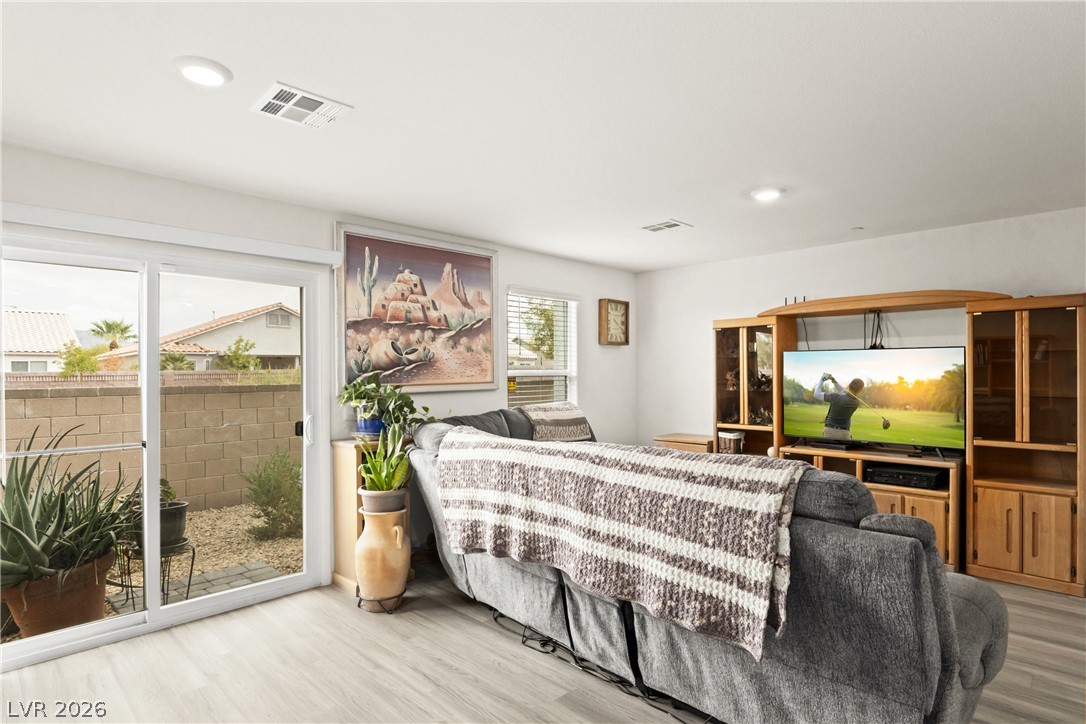 2554 Petunia Garden Avenue North Las Vegas NV 89081
