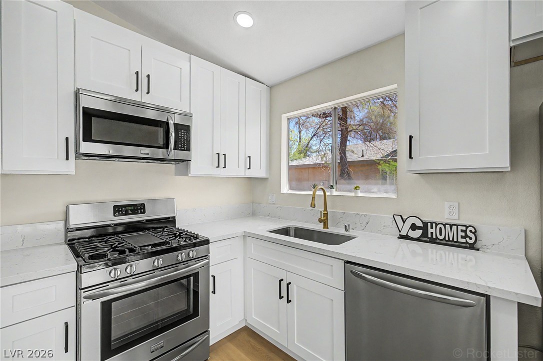 6411 Aclare Avenue Las Vegas NV 89118