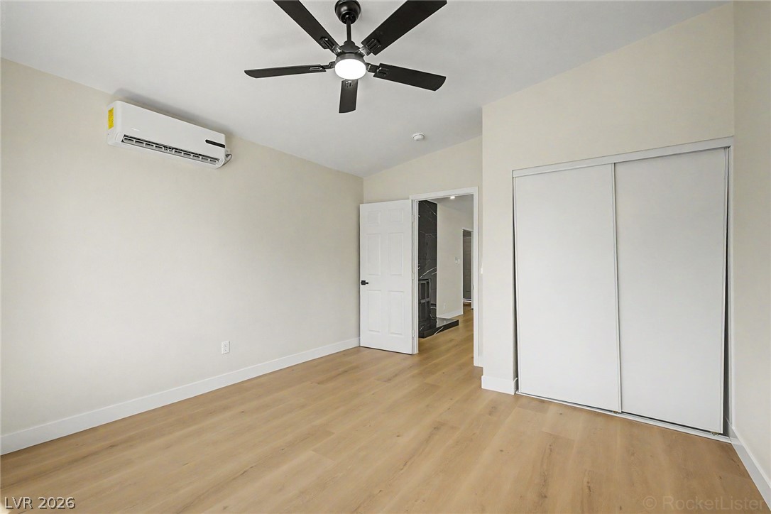 6411 Aclare Avenue Las Vegas NV 89118