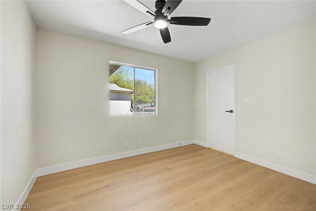6411 Aclare Avenue Las Vegas NV 89118