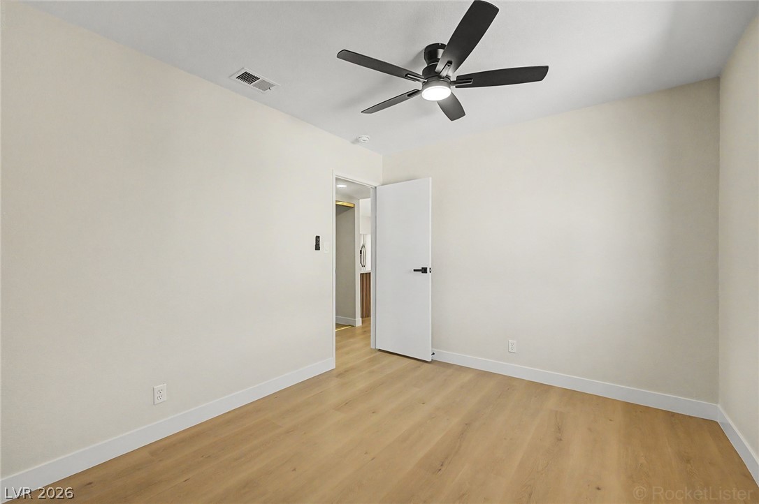 6411 Aclare Avenue Las Vegas NV 89118