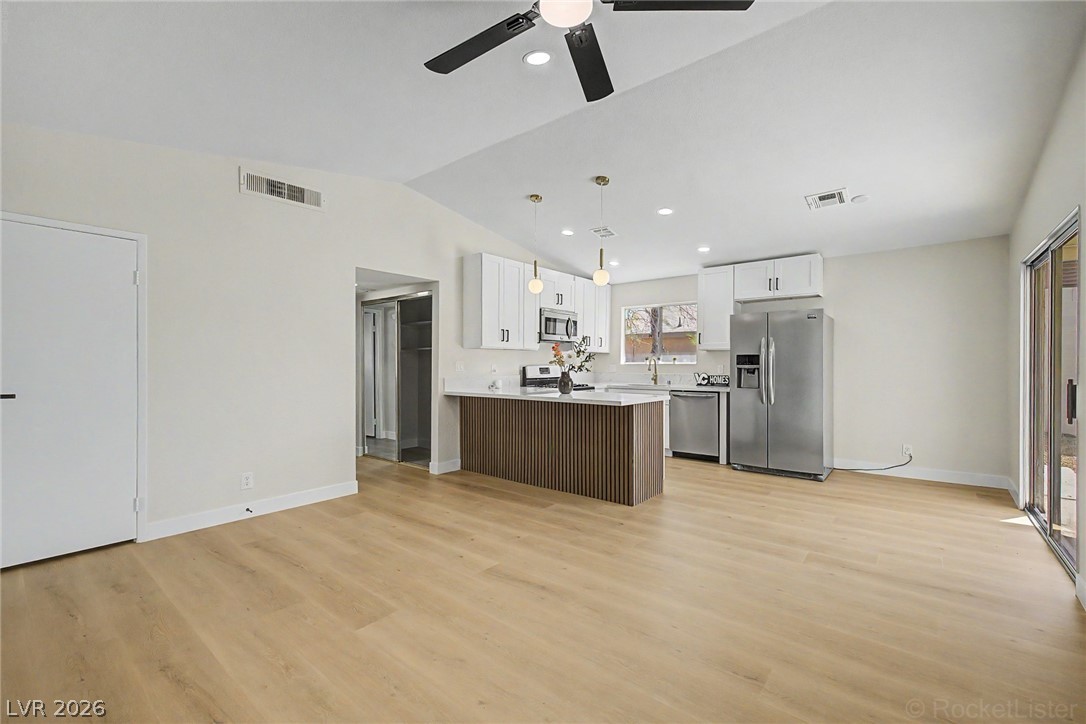 6411 Aclare Avenue Las Vegas NV 89118