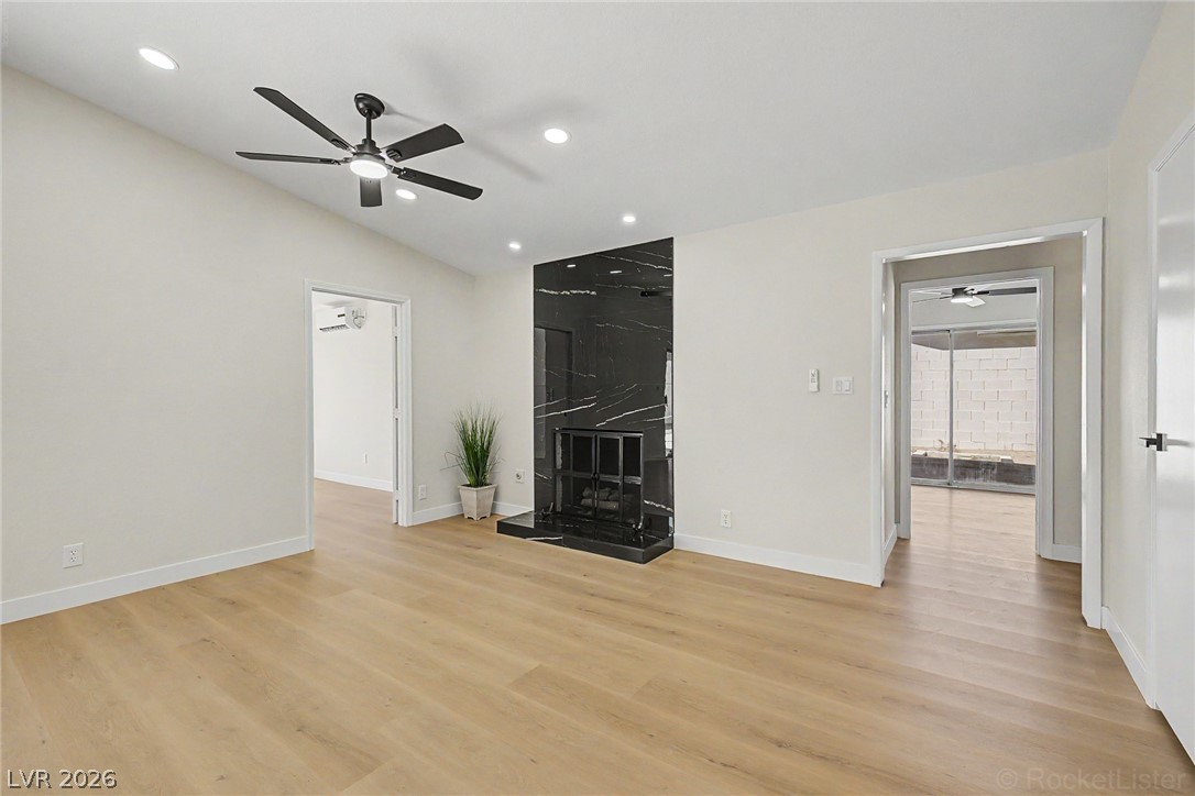 6411 Aclare Avenue Las Vegas NV 89118