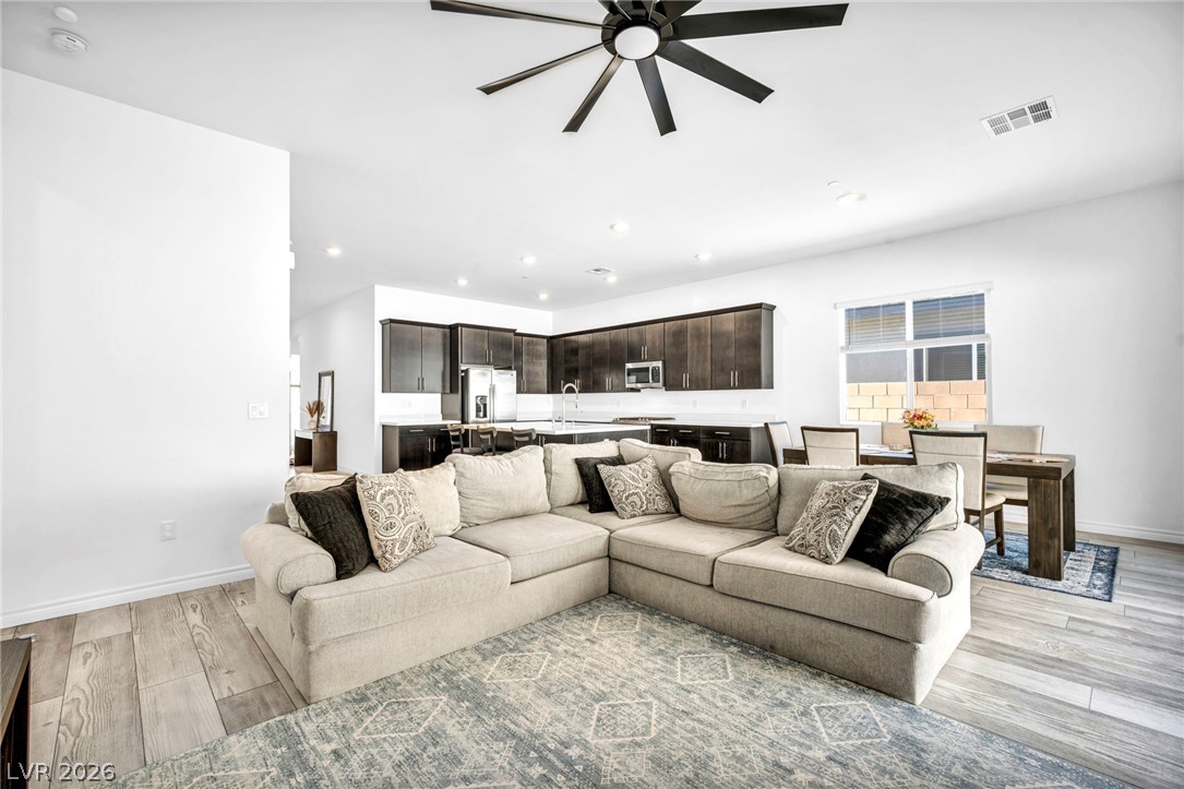 64 Reverie Heights Avenue Henderson NV 89011