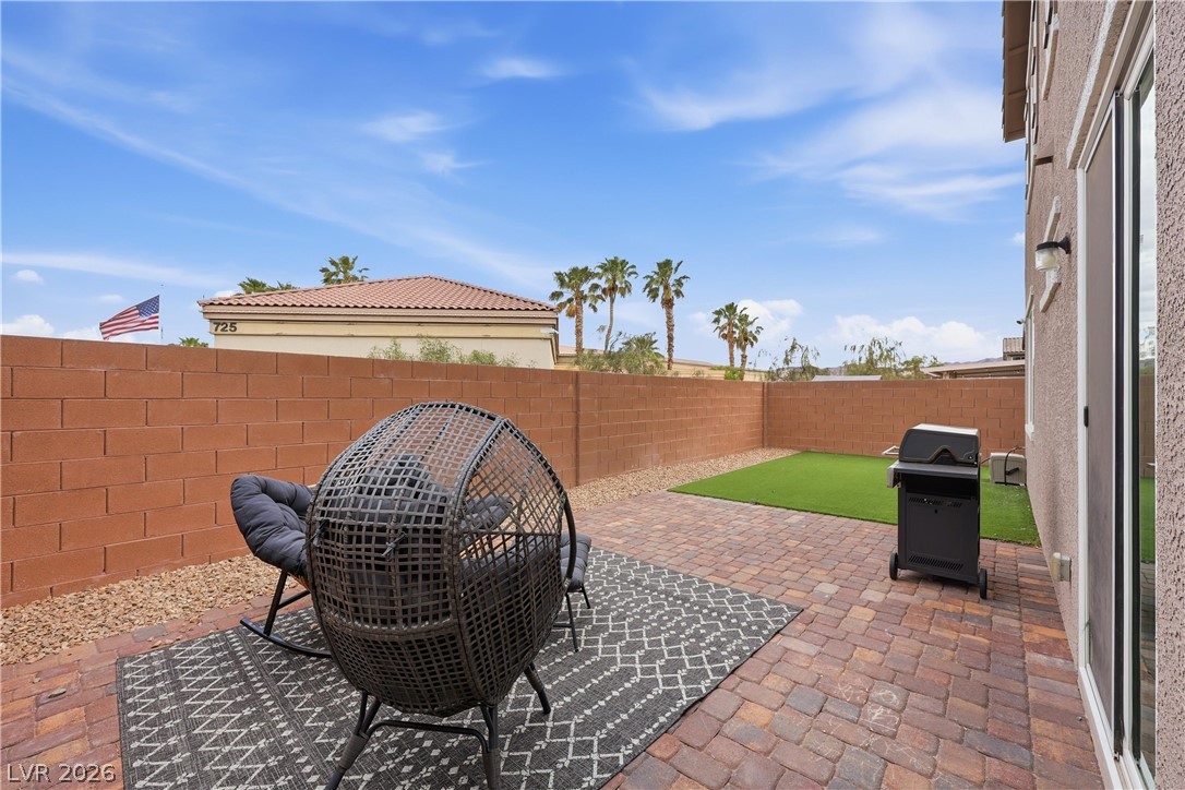 1016 Huckburn Avenue Henderson NV 89015