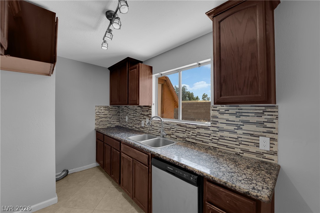 7564 Placid Street Las Vegas NV 89123