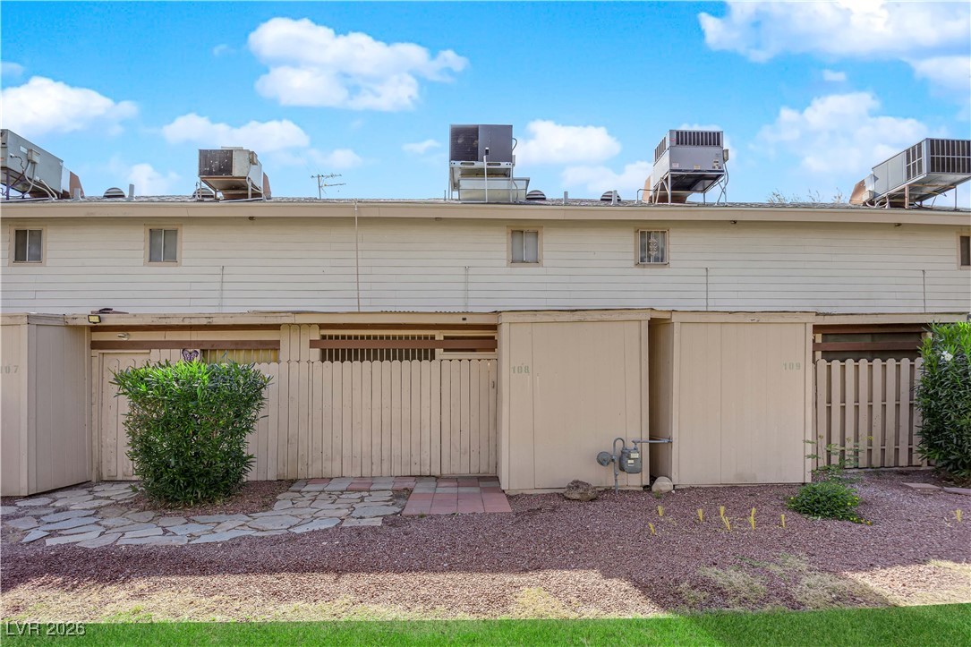 4770 Topaz Street 108 Las Vegas NV 89121