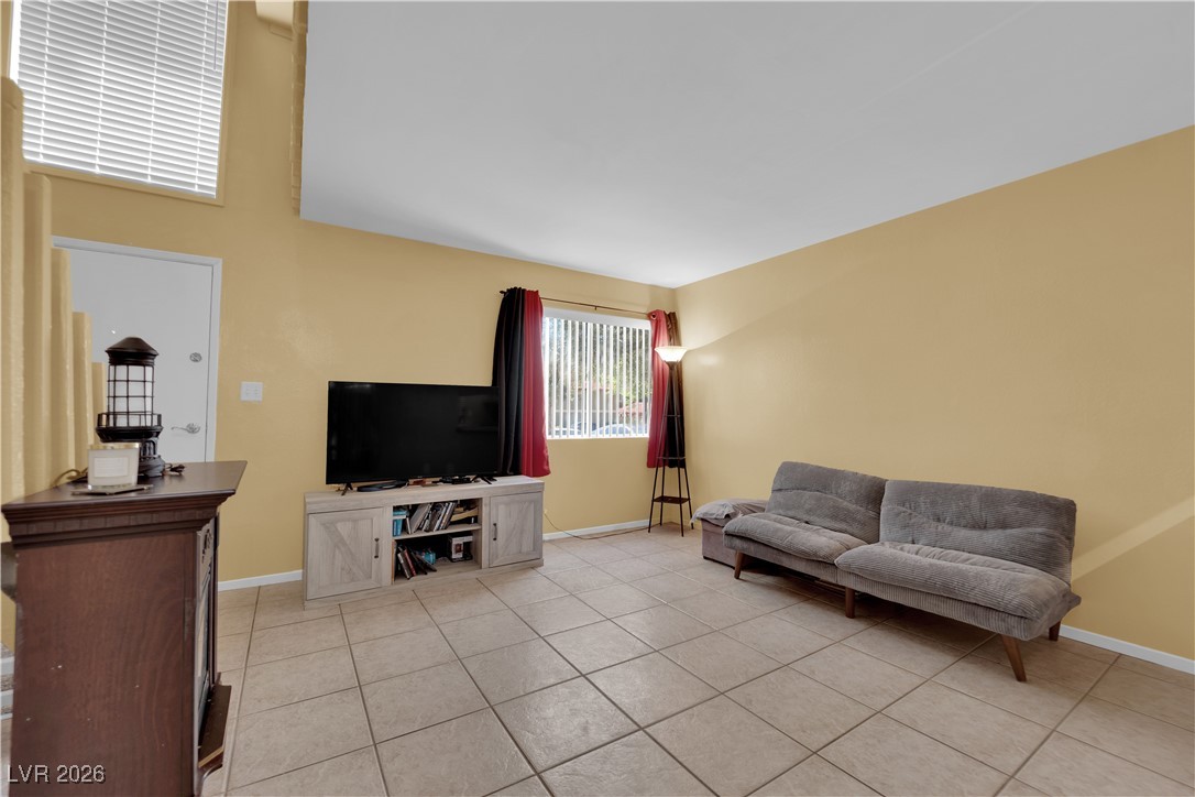 4770 Topaz Street 108 Las Vegas NV 89121