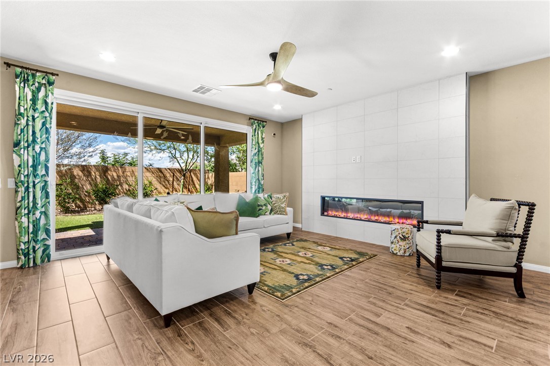 10340 Stroma Avenue Las Vegas NV 89166