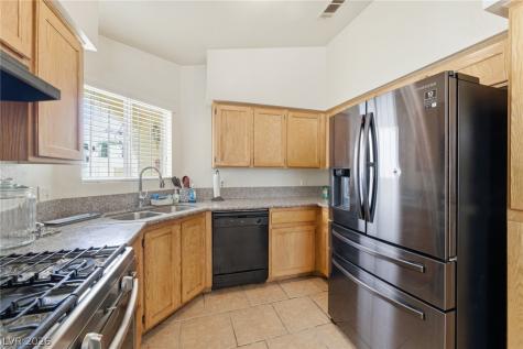 2313 Diamondback Drive Las Vegas NV 89117