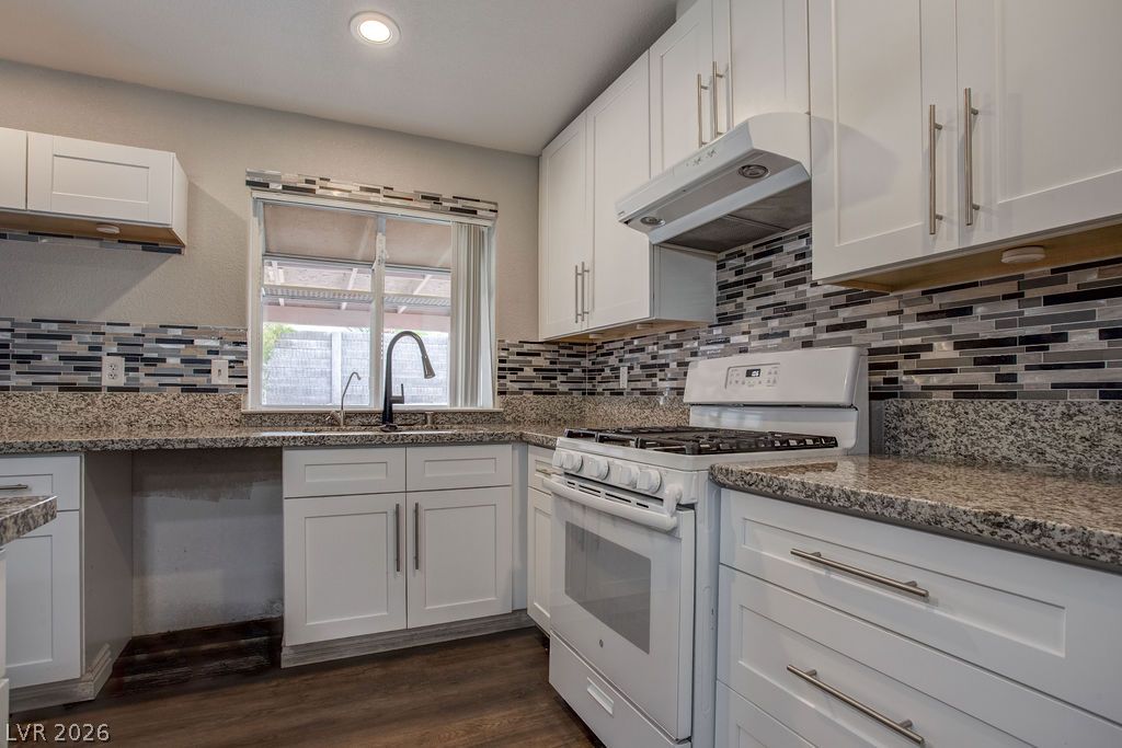 1800 North Torrey Pines Drive Las Vegas NV 89108