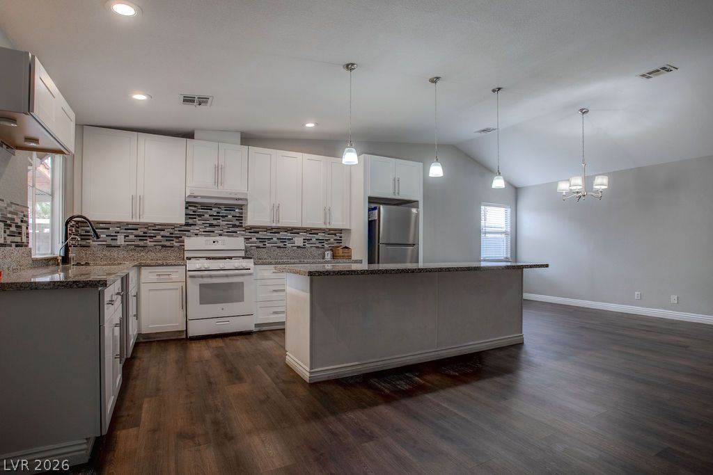 1800 North Torrey Pines Drive Las Vegas NV 89108