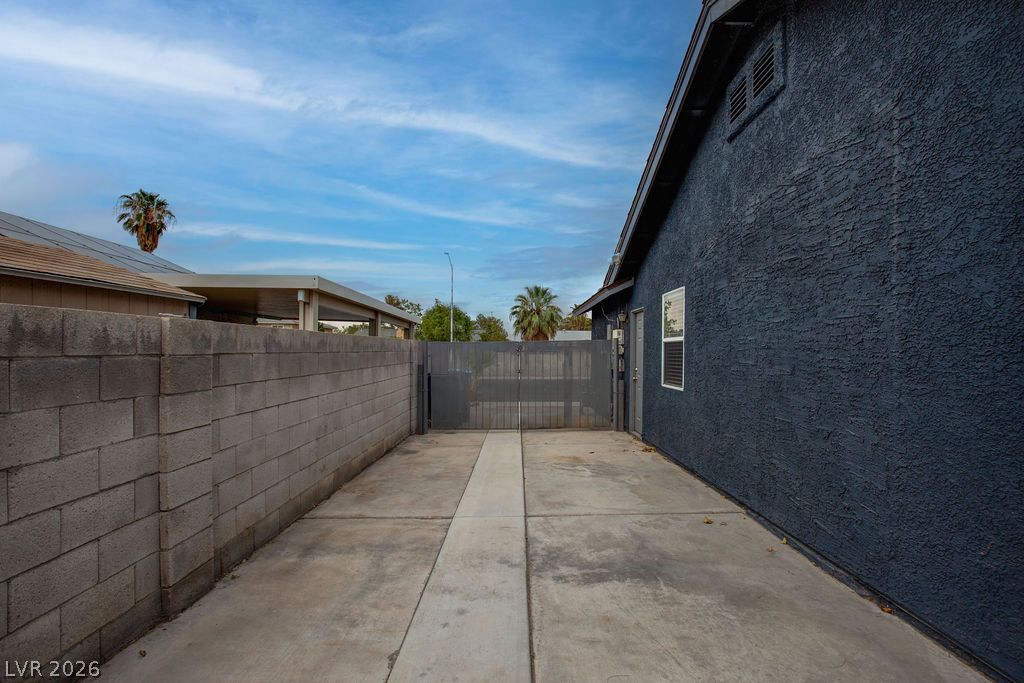 1800 North Torrey Pines Drive Las Vegas NV 89108