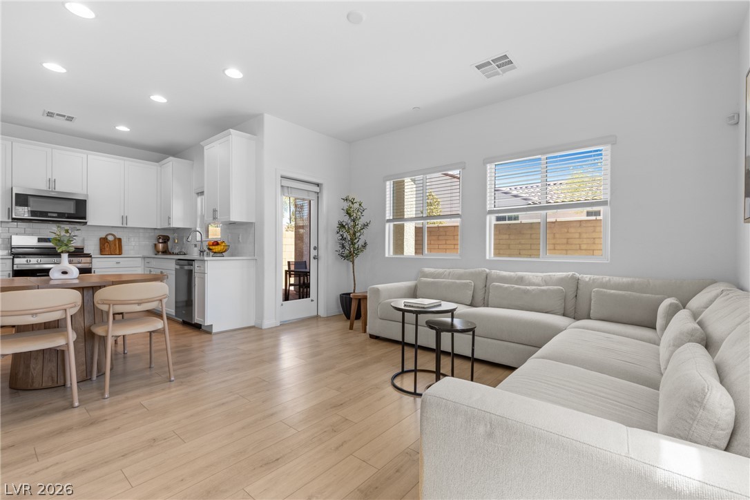 409 Desert Cadence Street Henderson NV 89011
