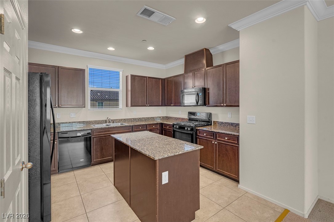 4603 Woolcomber Street Las Vegas NV 89115