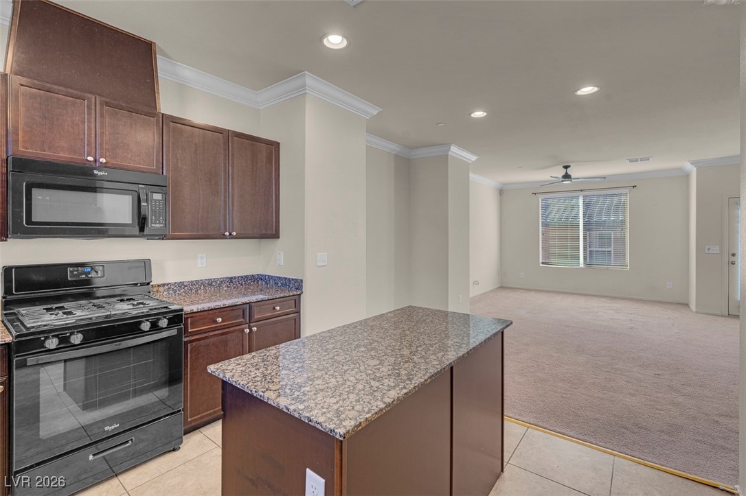 4603 Woolcomber Street Las Vegas NV 89115