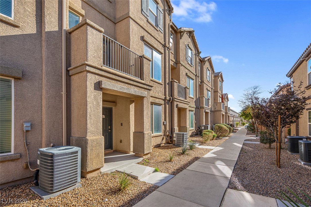4603 Woolcomber Street Las Vegas NV 89115