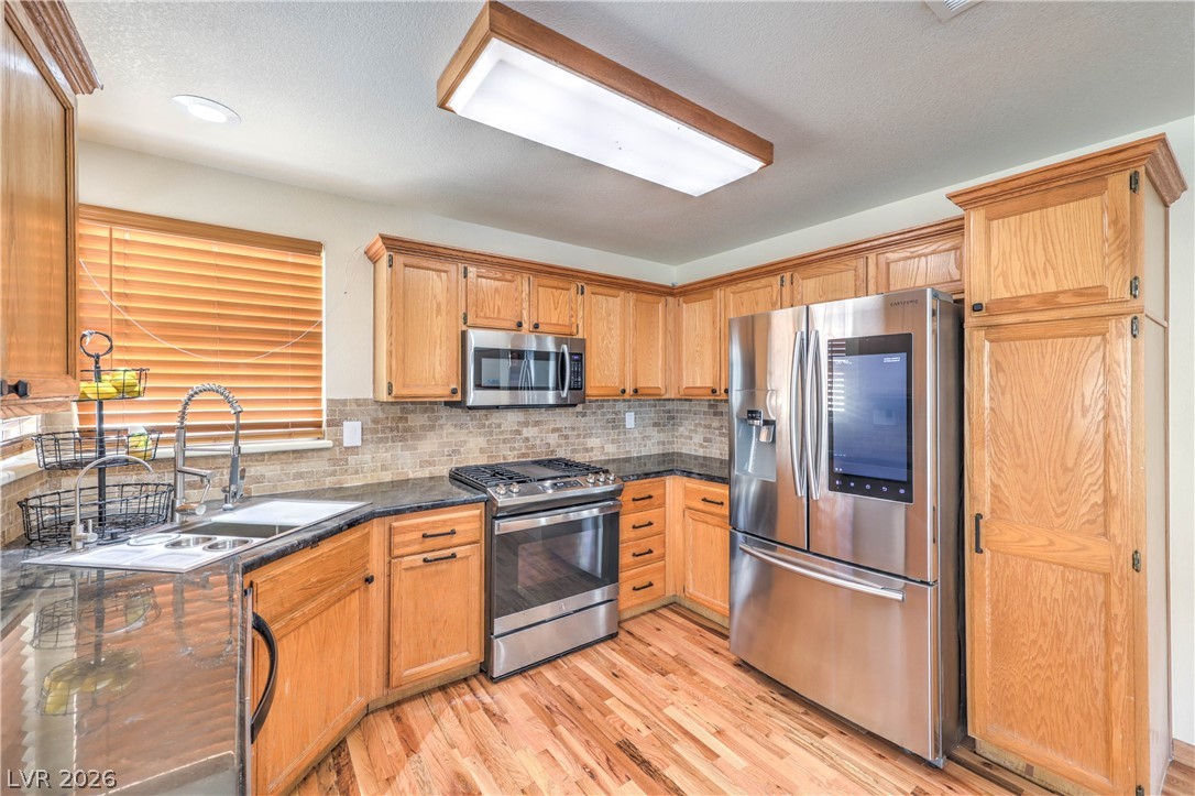 1005 Rainbow Meadows Drive Las Vegas NV 89128