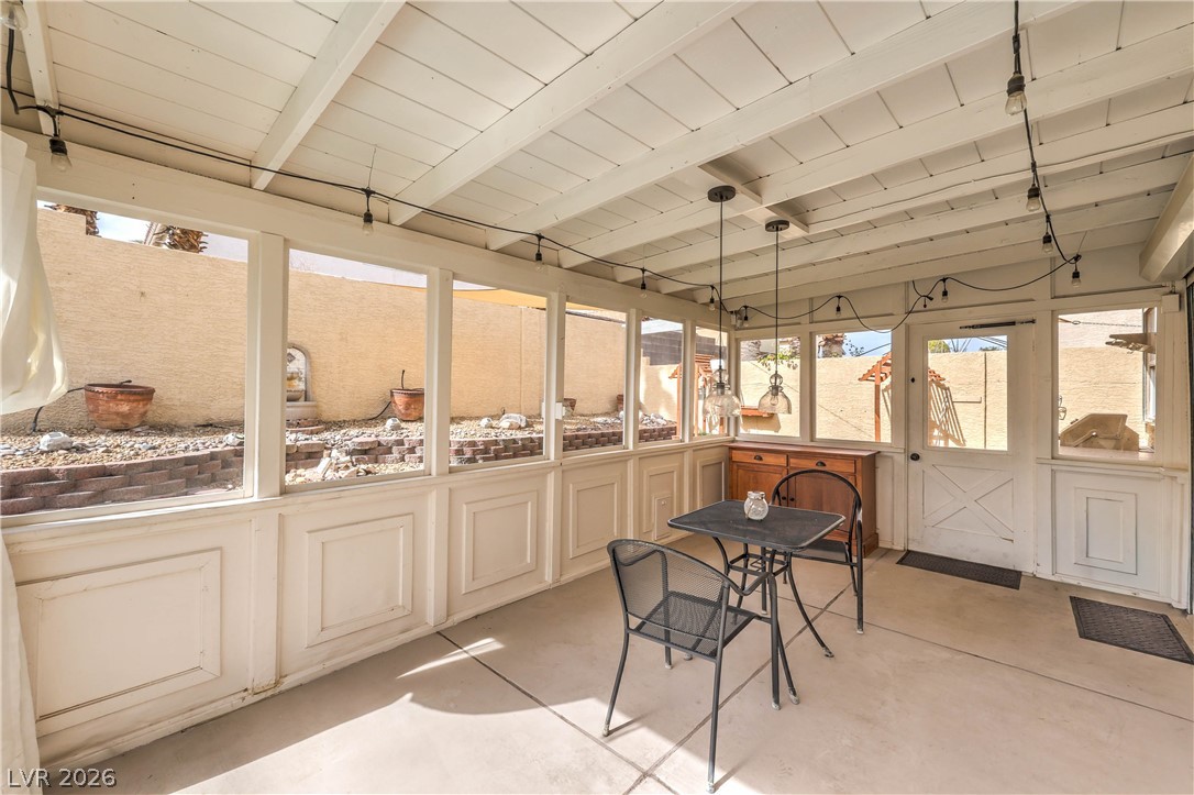1005 Rainbow Meadows Drive Las Vegas NV 89128