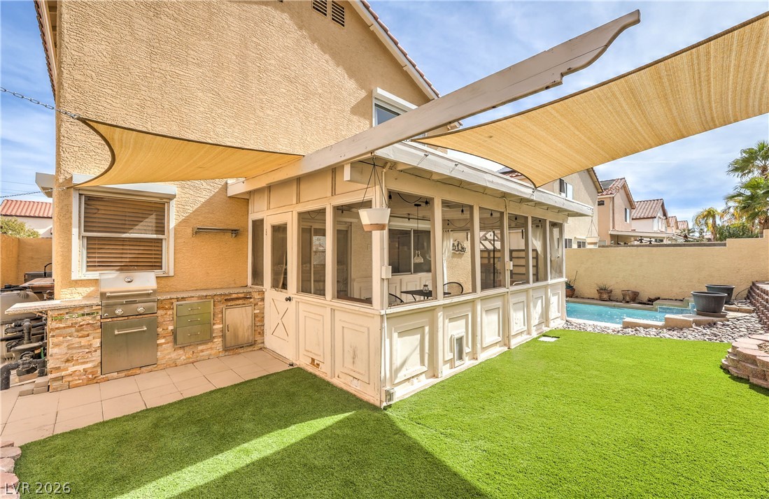 1005 Rainbow Meadows Drive Las Vegas NV 89128