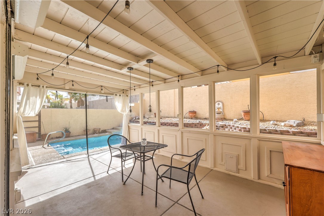 1005 Rainbow Meadows Drive Las Vegas NV 89128