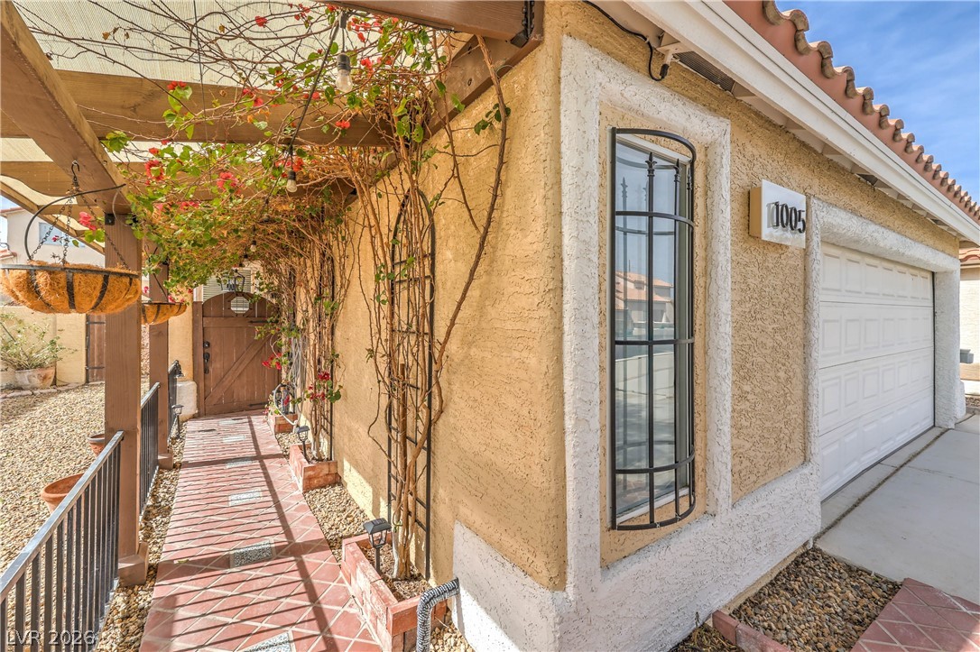 1005 Rainbow Meadows Drive Las Vegas NV 89128