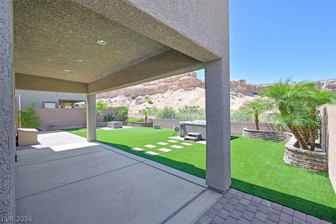 1702 Sonoran Bluff Avenue Henderson NV 89014