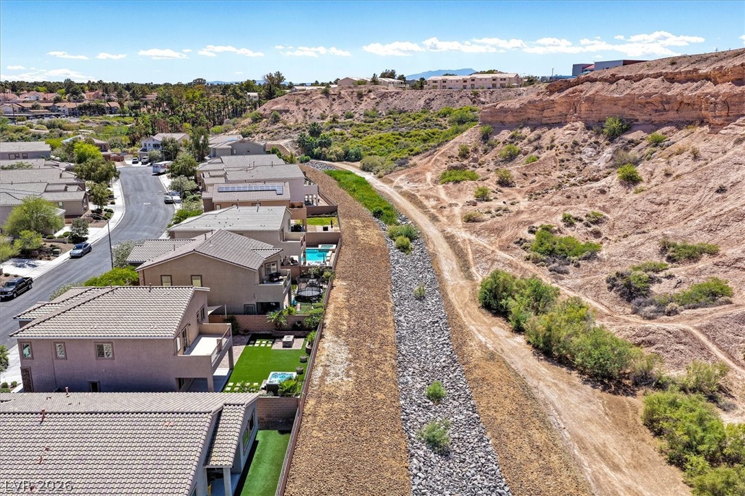 1702 Sonoran Bluff Avenue Henderson NV 89014