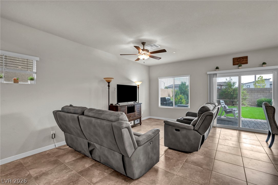 10971 Bristol Park Avenue Las Vegas NV 89166