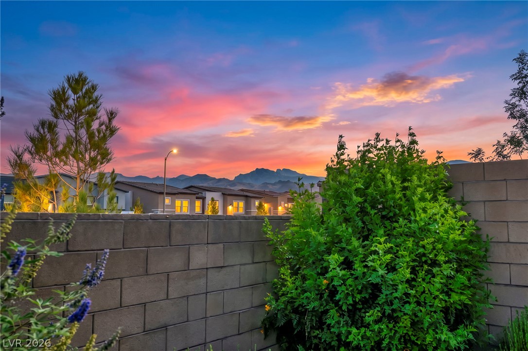 10971 Bristol Park Avenue Las Vegas NV 89166