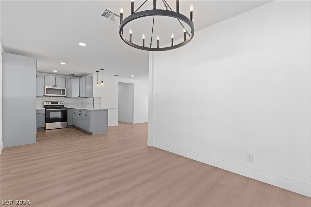 1674 D Street Las Vegas NV 89106