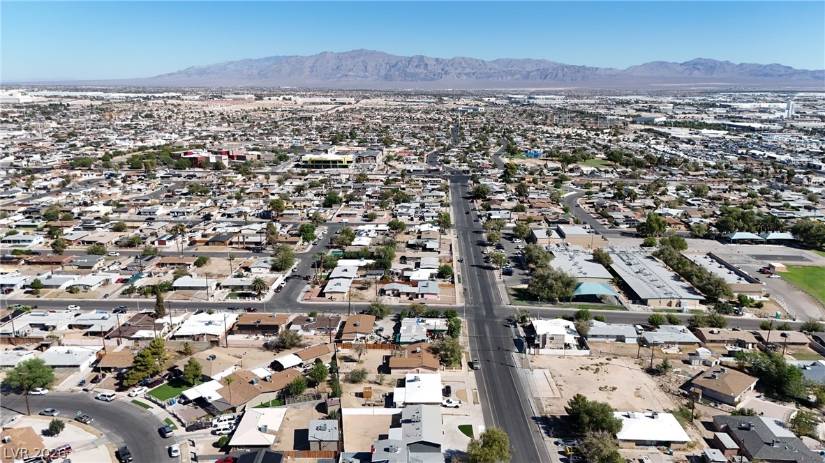 1674 D Street Las Vegas NV 89106