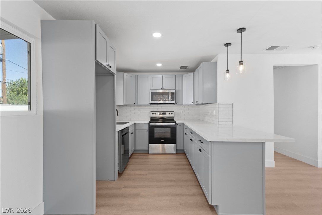 1674 D Street Las Vegas NV 89106