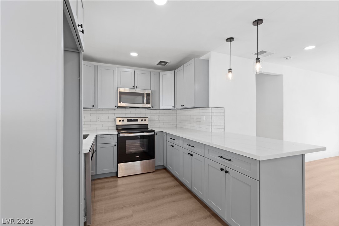 1674 D Street Las Vegas NV 89106