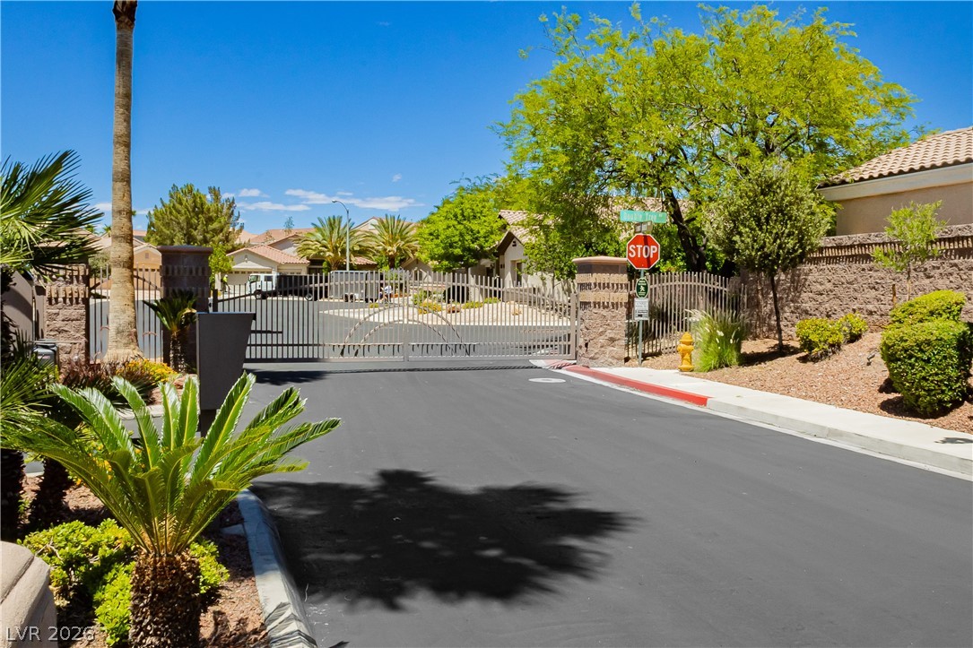 2256 Dogwood Ranch Avenue Henderson NV 89052