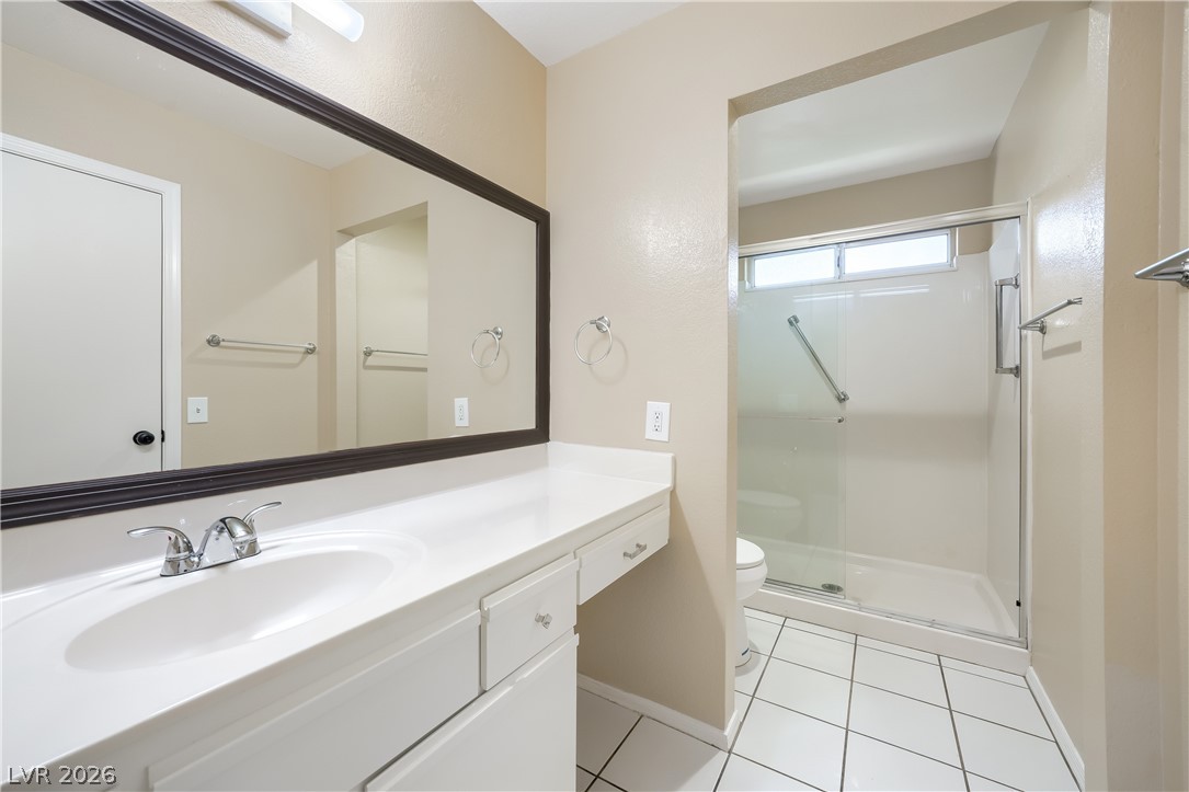 2552 Highvale Drive Las Vegas NV 89134