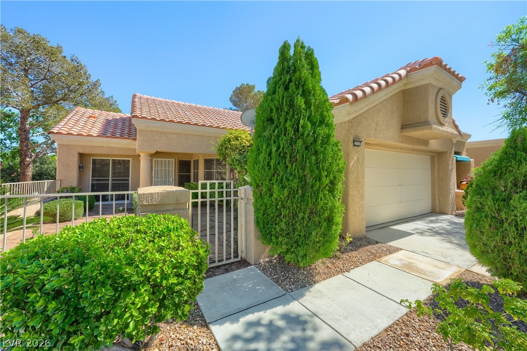 2552 Highvale Drive Las Vegas NV 89134