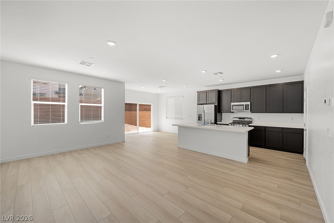 8173 Gusty Brook Street Las Vegas NV 89113