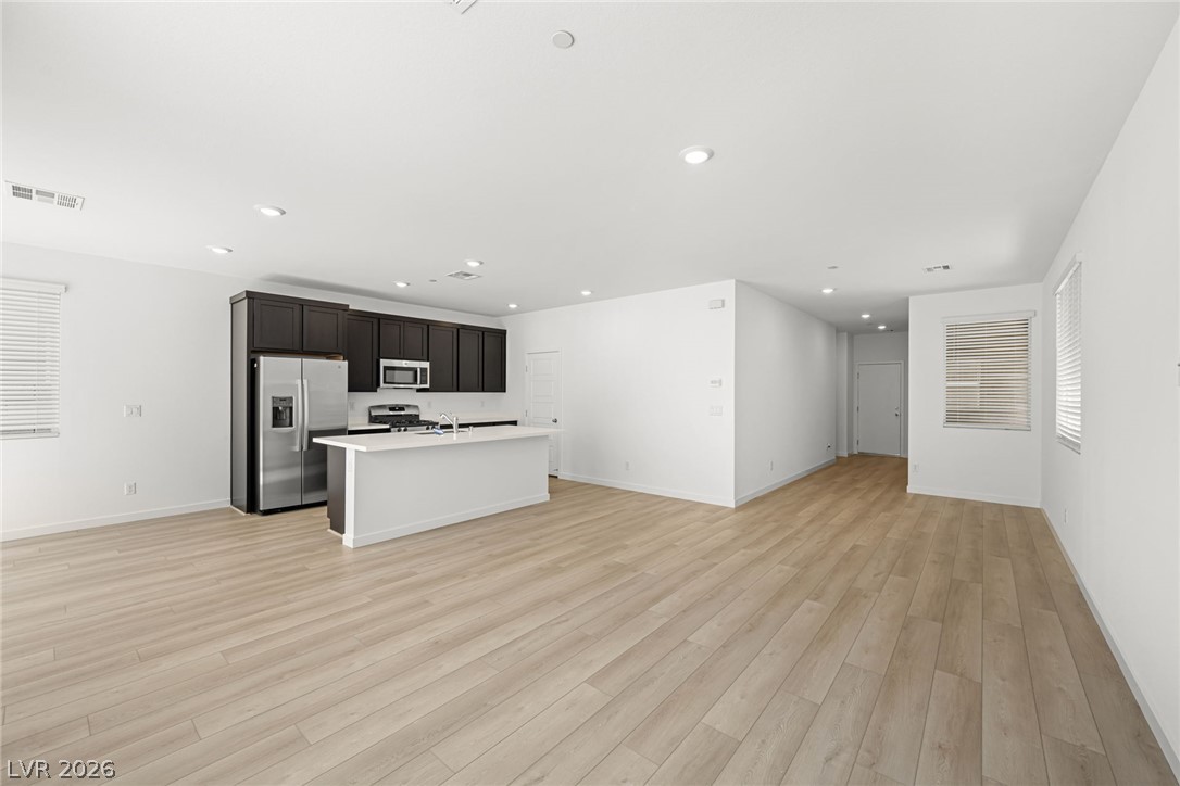 8173 Gusty Brook Street Las Vegas NV 89113