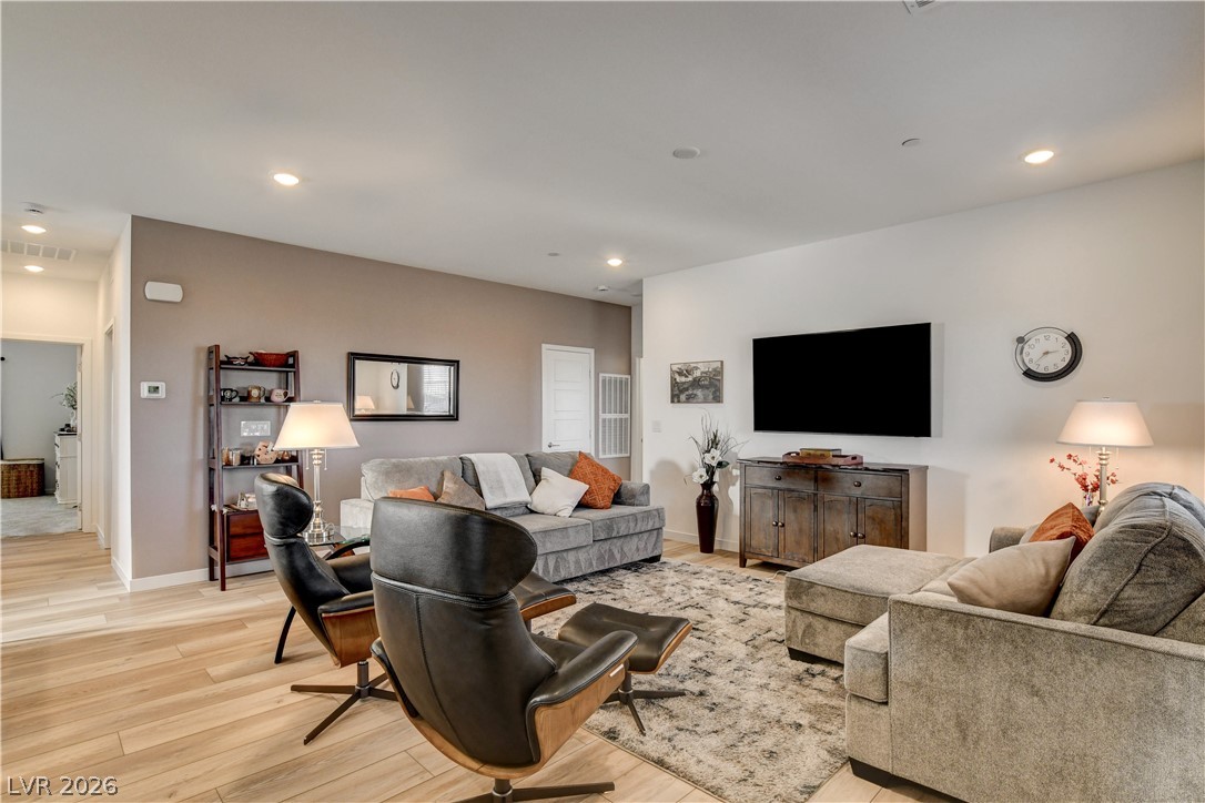 896 Regent Terrace Lane Las Vegas NV 89138