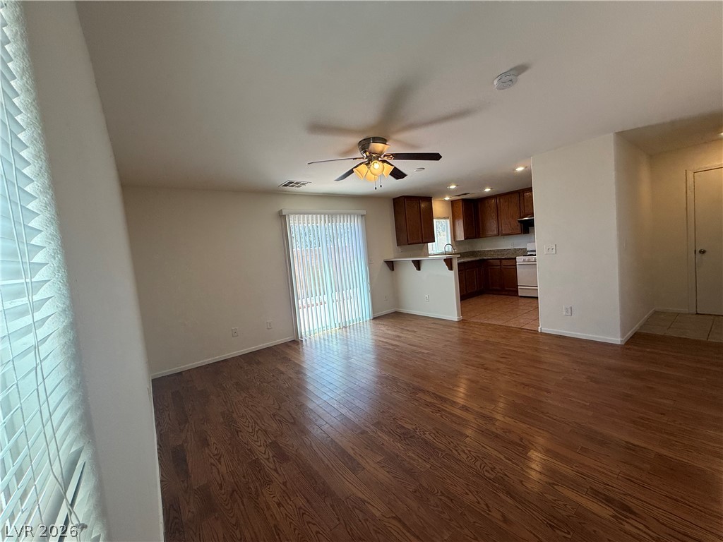 8247 Time Machine Avenue Las Vegas NV 89113