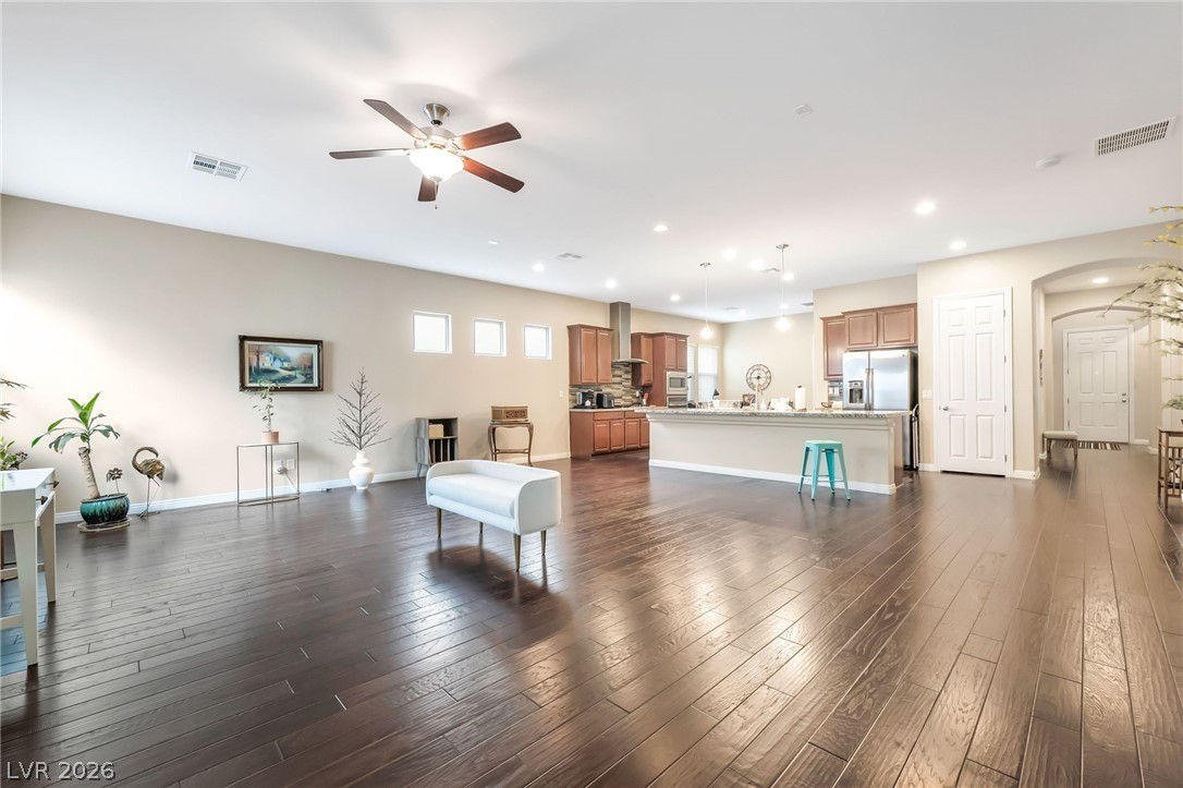 71 Newton Ridge Way Las Vegas NV 89183